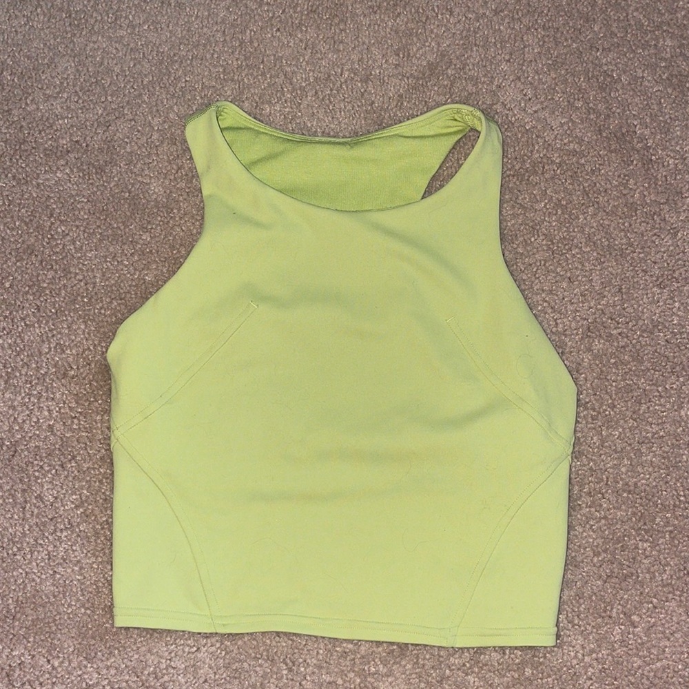 Invigorate Training Top - Size 4
